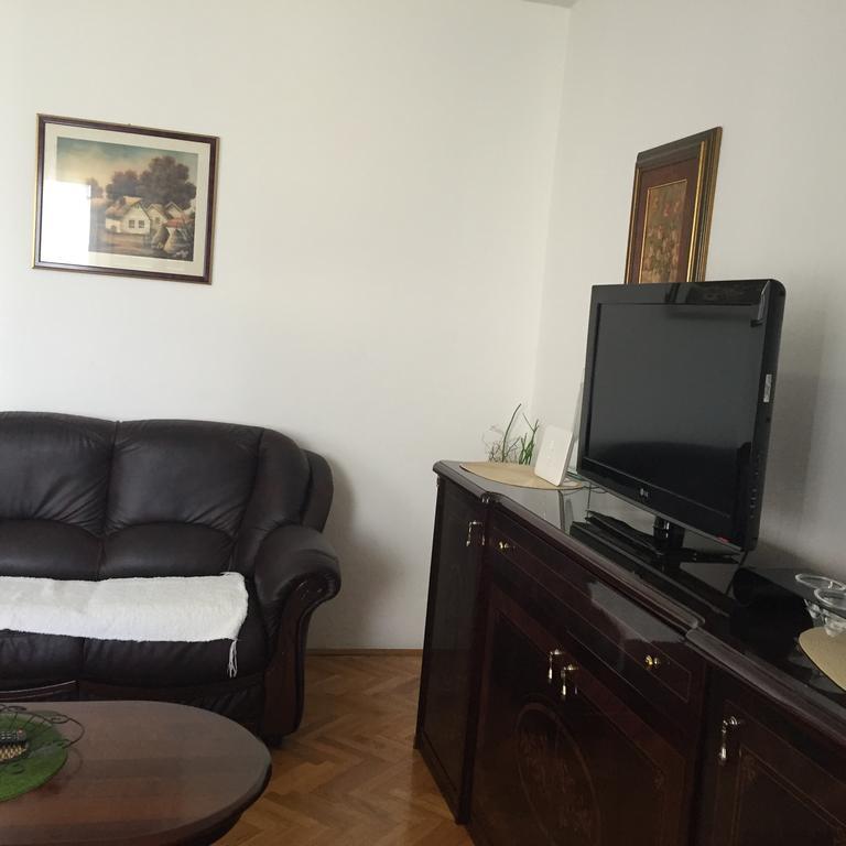 Apartments Vila Andja Светі-Стефан Екстер'єр фото